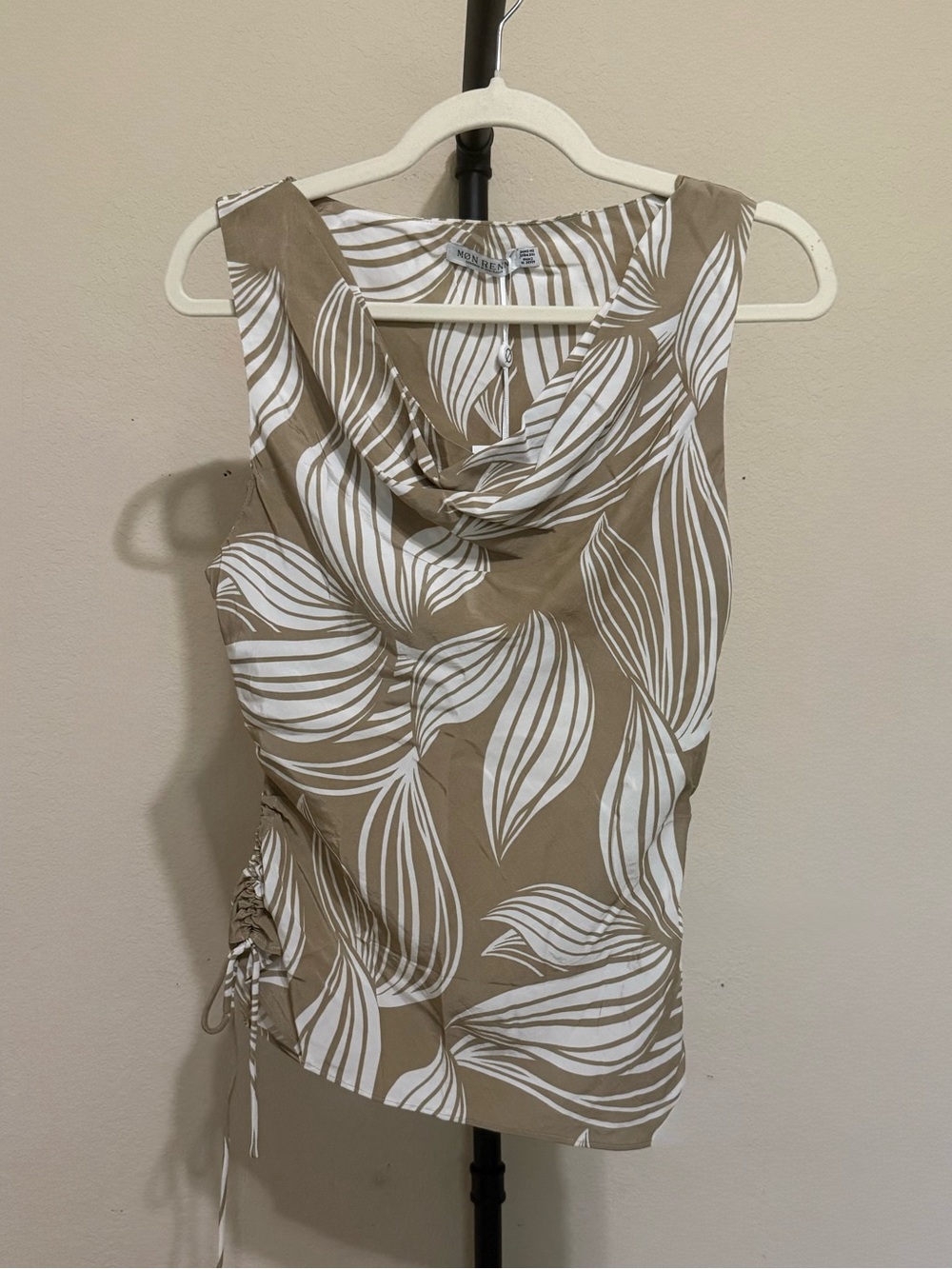NWT MON RENN AMOUR TOP AMOUR FLORAL - Picture 5 of 7